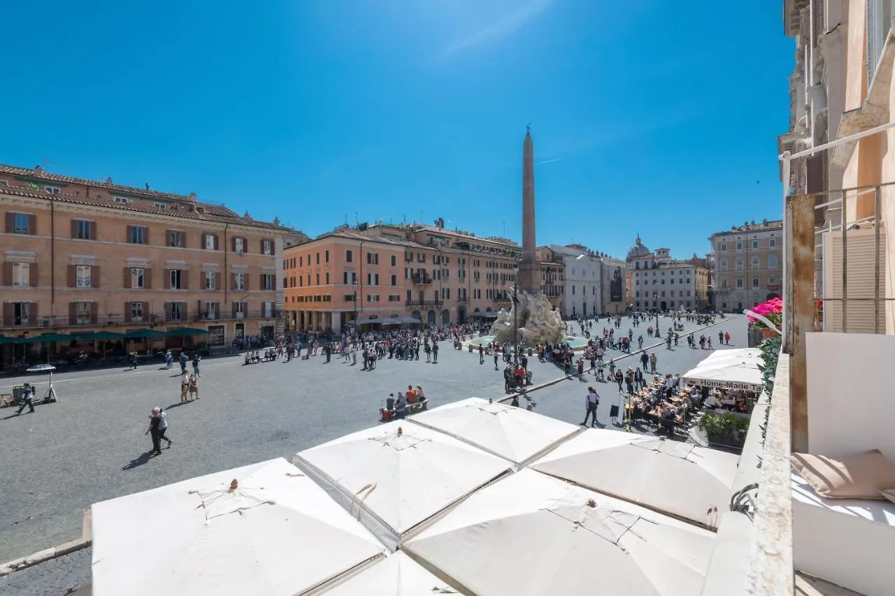 New! Amazing Piazza Navona View Apartment Rome 0*,